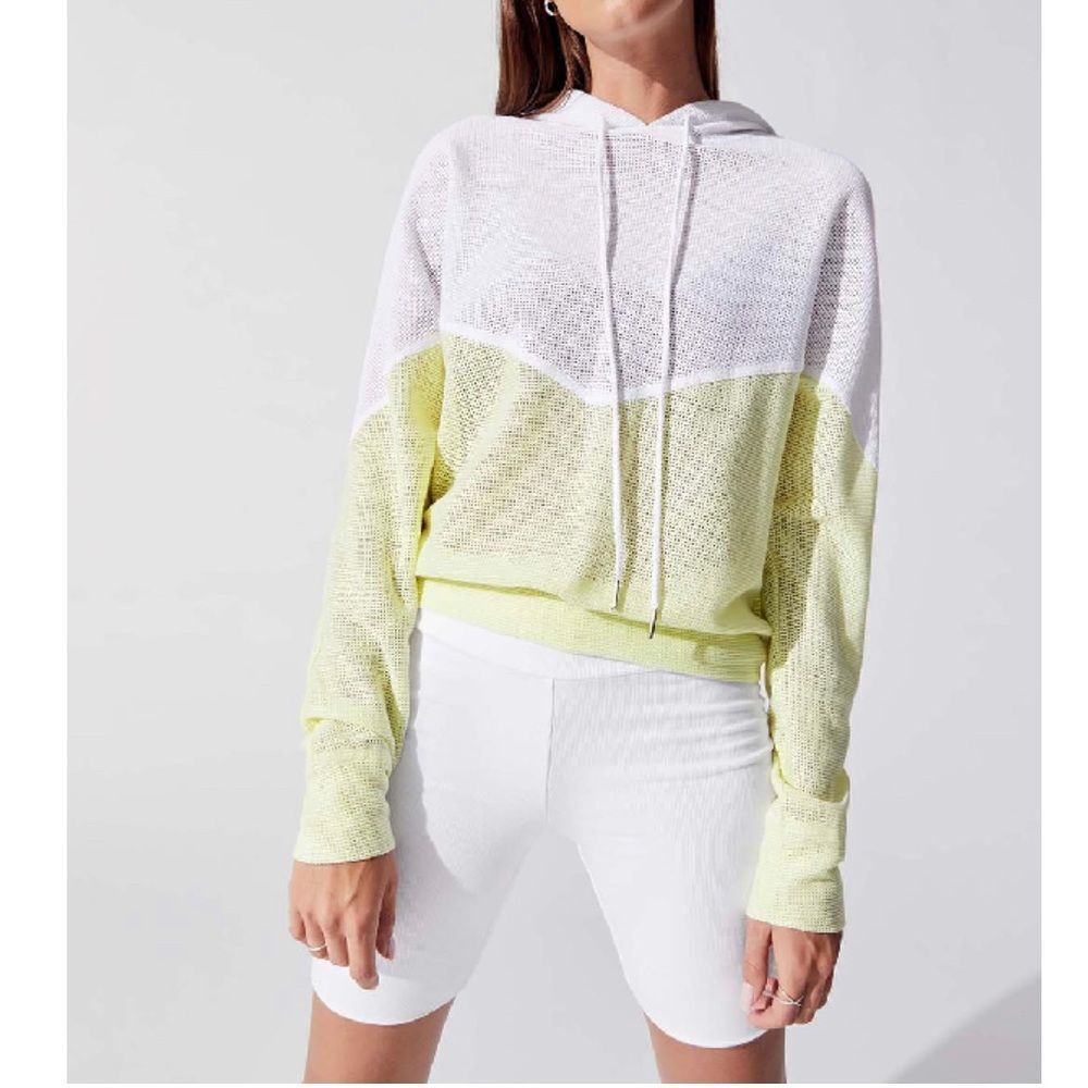 Twenty Montreal mesh colorblock hoodie in white and citrus yellow small NWOT